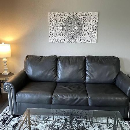 New Remodeled Luxury Condo By The Lake, No Stairs! Branson Eksteriør bilde